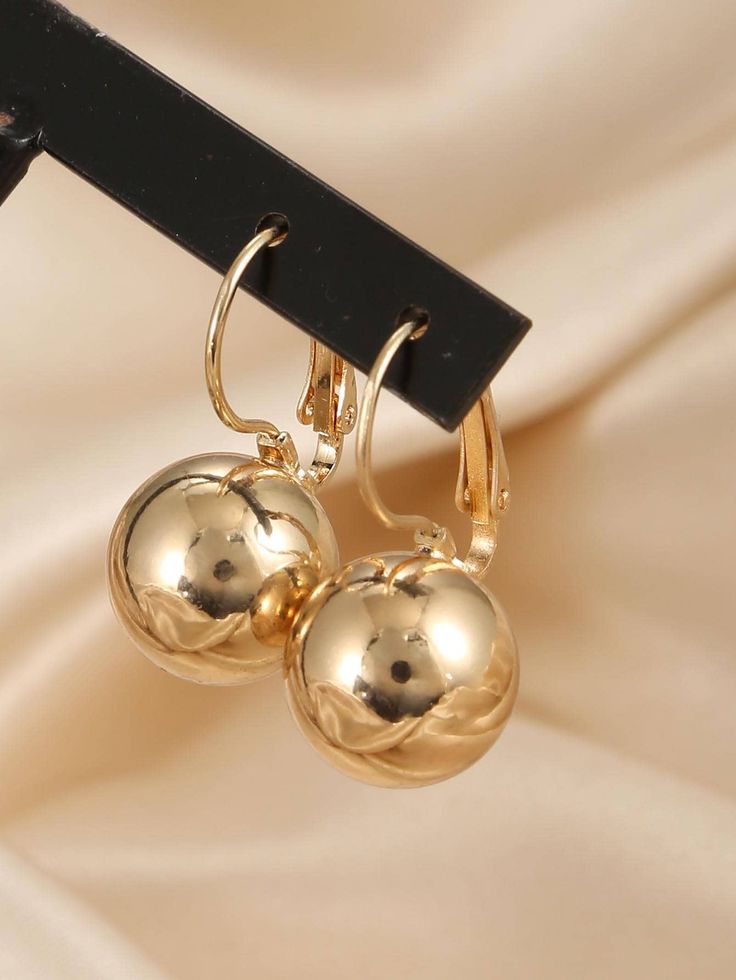 Ball earrings
