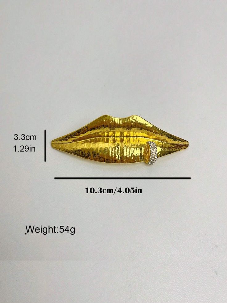 Unique retro design big lip ring decoration one piece fashion stylish metal ring suitable for women daily wear