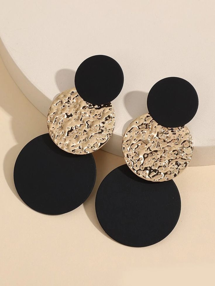 circular dangling earrings