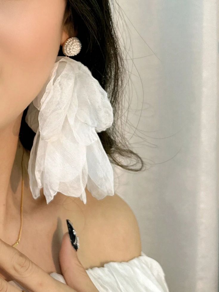 Fashion Women's Handmade Beaded Lace Petal Dangle Earrings