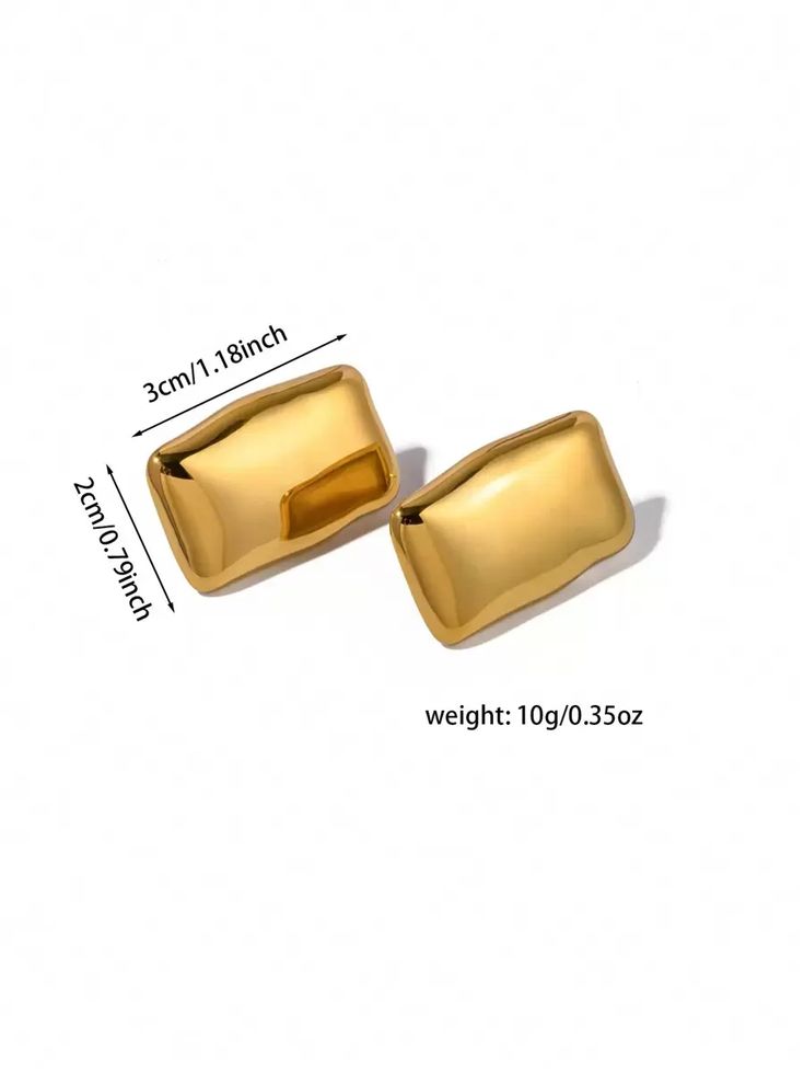 A pair of simple and elegant European and American style rectangular asymmetric earrings for women for daily wear, holiday and festive occasions