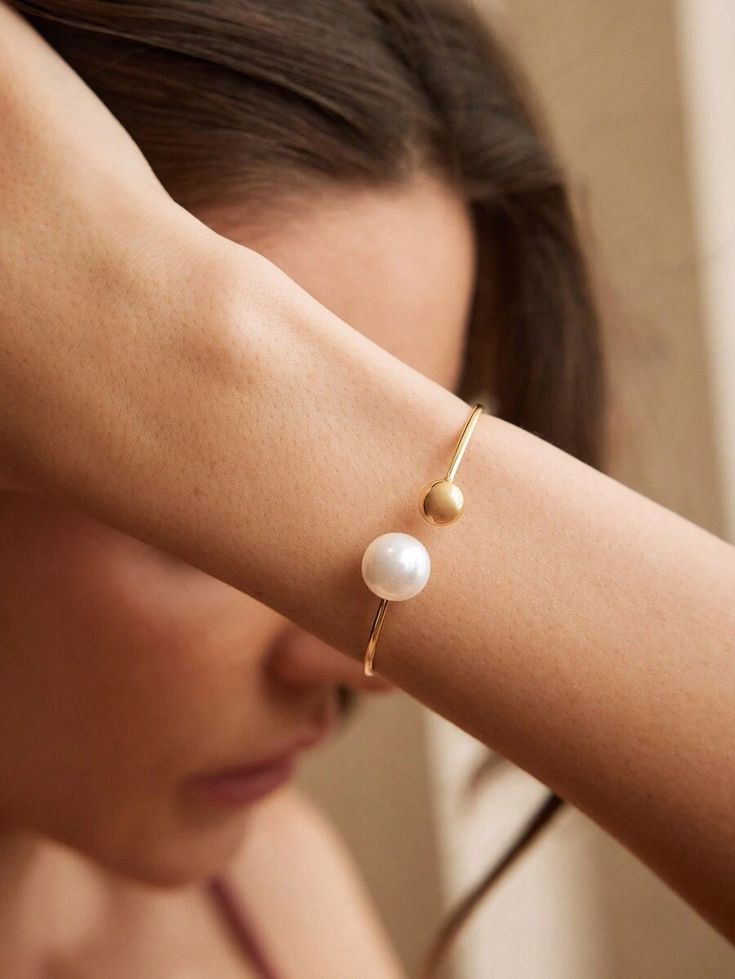 Anewsta Elegant 18K Gold Plated Bracelet with Fine Patchwork Glass Beads