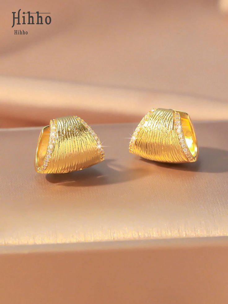 Hihho 1 Pair Retro Textured Arch Stripe Zirconia Inlaid Hoop Earrings, Minimalist Fashion Earrings